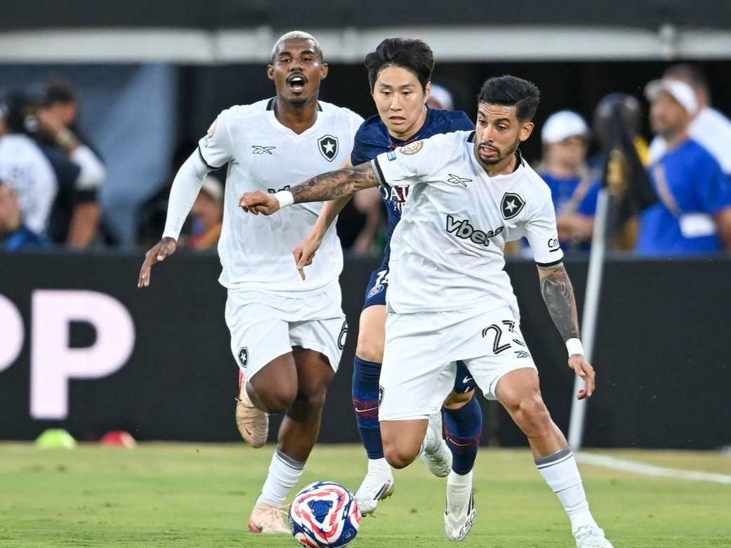 星空体育官网巴黎圣日耳曼迎CBA常规赛关键赛,关键时刻强势反弹,管理层满意,赛程密集仍需轮换的简单介绍