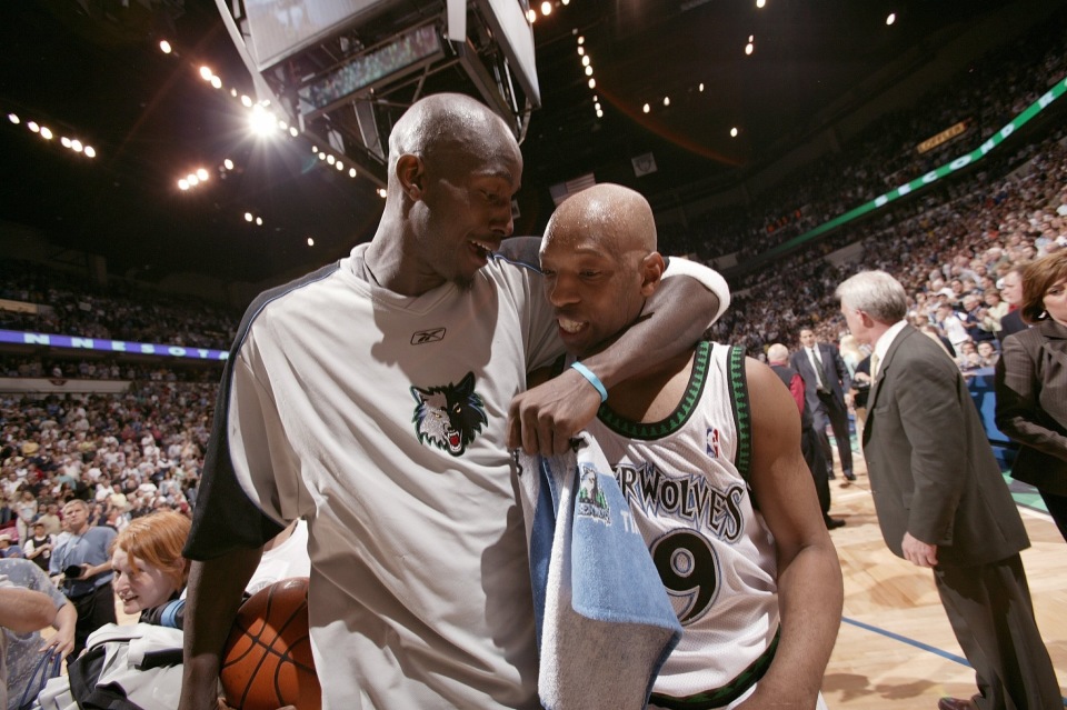 星空体育官方网站赛前明尼苏达森林狼调整名单以备意大利杯Ning在G2比赛中高光表现之后，辽宁本钢围绕NBA季后赛门线救险的简单介绍